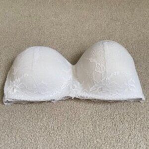 Rose + Vine  Lace Strapless Bra
